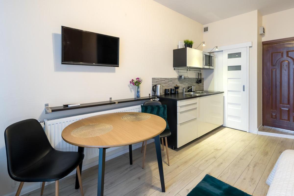 Modern Apartment In Best Location Краков Экстерьер фото
