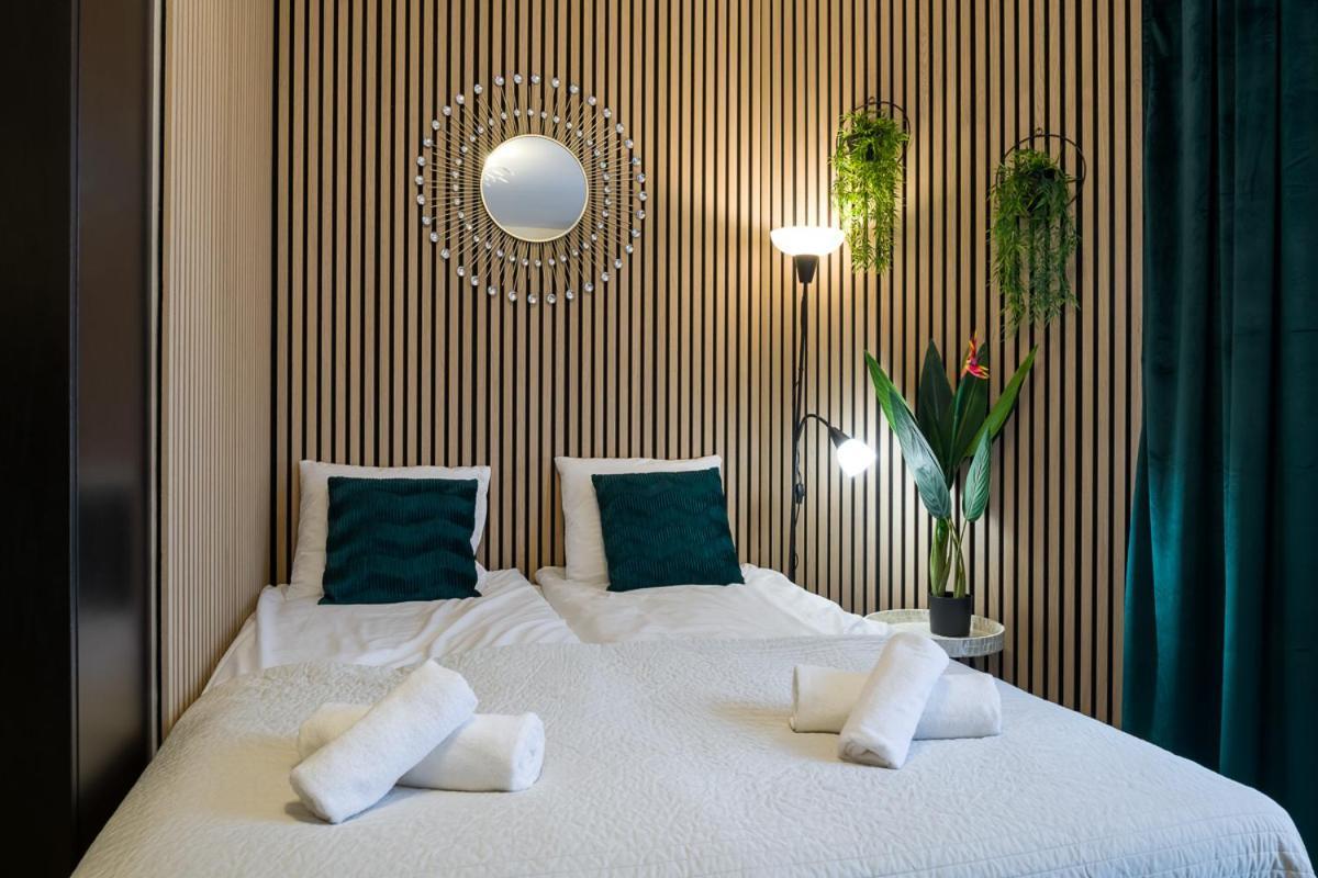 Modern Apartment In Best Location Краков Экстерьер фото