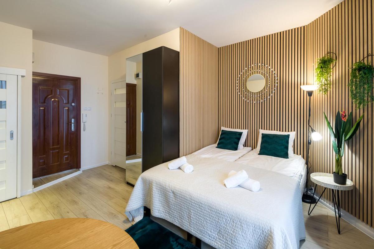 Modern Apartment In Best Location Краков Экстерьер фото